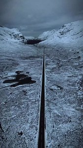 📍Scotland 🏴󠁧󠁢󠁳󠁣󠁴󠁿 • • 🎥 @exploring.scotland_ • • #london #londoncity #londondiaries #explorelondon #visitlondon #londonlife #unitedkingdom #londontravel #londonweek #morarfora #londres #londra #week | London Week