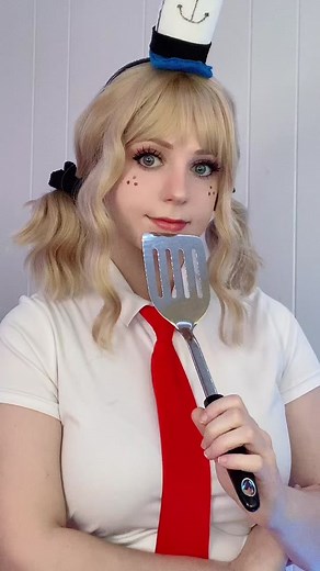 Female Spongebob Cosplay - Unique Costumes for Fun