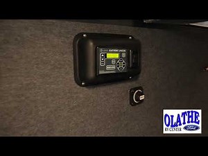 Coachman Chaparral RV: Manual Leveling