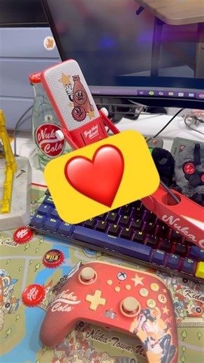 Nada mejor que una Nuka cola bien fría (🔴v🔴) #fallout #elgato #pc #setup #Bethesda