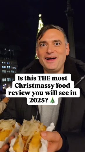 Alexa, show me Christmas spirit 🎄 Just two food reviewers feeling Christmassy AF… The Sausage Man, £13, Trafalgar Square 📍 Big up @popchoir ❤️ Paid in full #london #foodreview #christmas | Bite Twice Food Reviews