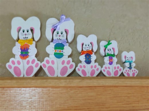 Wood Bunny Family Shelf Sitter | Rustic Easter Decor | Set of 5 - Etsy
