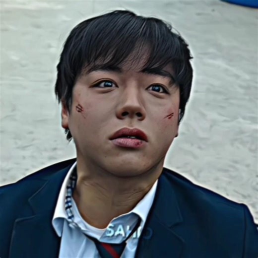 Si-eun in aura farming ☠️💫 | Weak hero edit 🔥🎬 #weakheroclass1 #shorts