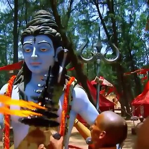 The glory of Shiva is beyond the beginning, the middle and the end of time. Since the time of the Vedas, Shiva temples became famous and the delightful glory of Shiva came into existence as “jyotirlingas” (symbols or “marks” of Divine light) and have been worshipped. The meaning of the entire worship of Shiva and the essence of the Shiva Purana is that in all living and non-living entities, Ishwara is present as the all-pervading spirit in soul form and that the Infinite power of God is One. Ish