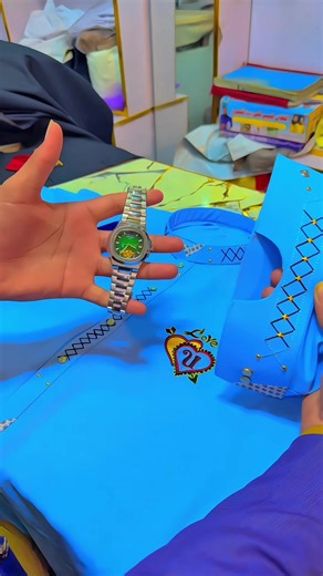 03345417076 اپنی مرضی کے ڈیزاین والے سوٹ🧥 بنوانا چا ہتےہو؟؟افغان ٹیلرز سی ابھی رابطہ کریں اور اپنا ناپ اور ڈیزاین بھیج کے گھر بیٹھے بیٹھے سوٹ تیار QUALITY:Premium Stuff 👌 💸PRICE: 5900Ap apni marzi kay design wash n wear and Cotton main apny Size kay mutabik Suit Tayar krwa skty hain.🙂Pakistan Main 1st time Customized Suit hum say tayar krwain wo b 5 to 8 days main.. Delivery 🚚 All Over Pakistan Available✅ #Zaiboutfits #kameezshalwar #menswear #fashion #menstyle