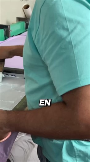 Serigrafiandolos on Instagram: "Este programa lo he hecho con gran ayuda (por no decir toda), de inteligencia artificial, para los que entendemos un poco de programación como, esta herramienta nos ha permitido desarrollar nuestras propias herramientas de trabajo. Este programa utiliza Python como base y lenguaje, y básicamente lo que hace es calcular la cantidad o proporción de pixeles negros en una imagen en comparación con los blancos, obviamente la separación de colores para serigrafia debes 