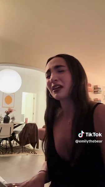 Exploring the Genius of Emily Bear's 'Pure Imagination'