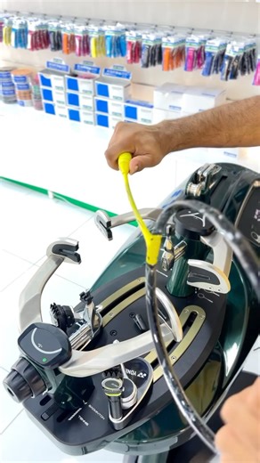 MO on Instagram: "😱Nanoflare 1000 ZZ 💀 Astrox 100 Tour Exbolt 65 27LBS #yonex #badmintonindia #badmintonbahrain #badmintonuae #astrox100tour #nanoflare1000zz #badmintonlovers"