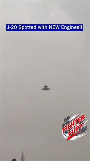 FighterJet Fury on Instagram‎: "🚨 شکار جدید آسمان شرق؟ J-20 با موتورهای نسل جدید دیده شد! جنگنده پنهانکار J-20 Mighty Dragon چین بار دیگر خبرساز شده؛ انتشار تصاویر جدید نشان می‌دهد این پرنده اکنون به موتورهای پیشرفته‌تر – احتمالاً نسخه‌های بهبود‌یافته WS-15 – مجهز شده است. ارتقایی که مستقیماً معادلات قدرت هوایی را هدف گرفته 🔥 موتورهای جدید چه تغییری ایجاد می‌کنند؟ ✔️ افزایش نسبت رانش به وزن → شتاب‌گیری سریع‌تر در نبرد هوایی ✔️ سوپرکروز واقعی → پرواز مافوق صوت بدون پس‌سوز ✔️ کاهش اثر حرارتی و ر