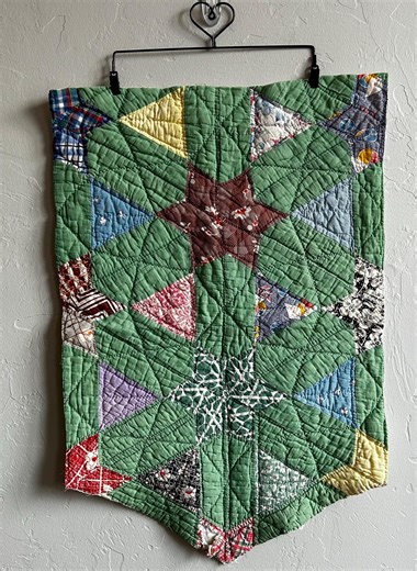 Jade Green Star Vintage Quilt Piece, Sewing, Crafting, Quilt Projects, Table Topper, Farmhouse Decor, 18.5 X 27 Inches. - Etsy