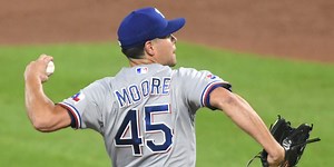 Angels sign lefty reliever Moore to 1-year deal