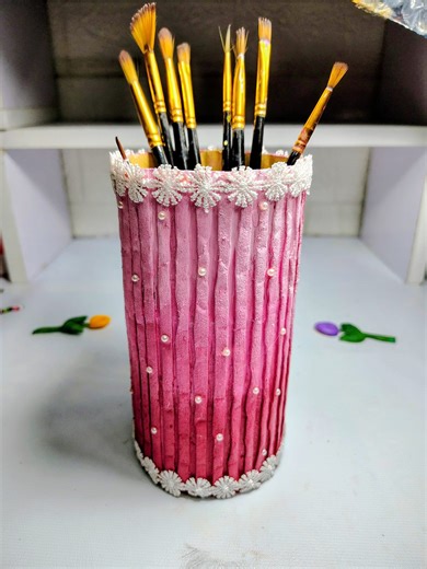 DIY brush holder making using cardboard 🤩 #foryoupageシ #viralreelschallenge #diy | Art By Ruksana