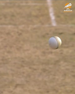 Brian Bennett took flight and took our breath away with a catch of the tournament contender 😮‍💨 #T20WorldCup broadcast details 👉 https://www.icc-cricket.com/tournaments/mens-t20-world-cup-2026/news/all-the-broadcast-details-for-icc-men-s-t20-world-cup-2026 | ICC - International Cricket Council