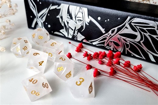 Genshin Crystal Quartz Dice Set for D&D With Custom Arlecchino Case - Etsy