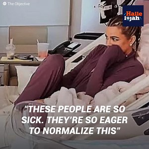 "This woman is sick, posing for the photo as if she’s just had a baby when she didn't even give birth". Khloe Kardashian announced the arrival of her second baby, however it would spark controversy because she didn’t have the child in the traditional way. Like her sister, she resorted to a surrogate as pregnancy is not something she enjoys. The worst came when she shared photos of the newborn. She was branded "ridiculous" and "sick". | Hallelujah
