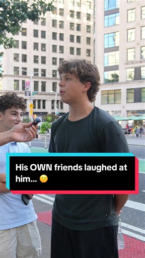 His mum ALMOST didn’t let us film… 😬 @George #simonsquibb #dreams #business