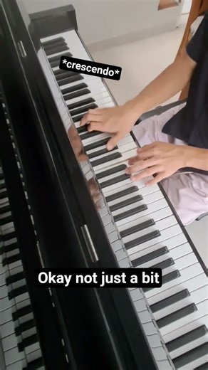 Bach and his "easy" pieces #piano #bach #classicalmusic #baroque #fyp #pianotutorial #pianomusic