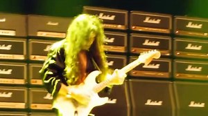 “You don’t play fast. You remove everything that slows you down. Fender Seymour Duncan Jim Dunlop Guitar Products | Official Yngwie Malmsteen