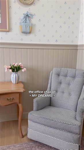 #BISSELLpartner I thrifted my dream gingham chair & got her clean with my @bissell #LittleGreenMini!