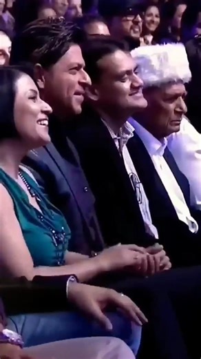 Nile ambar bale tere hai sare naat sharif best video #viral #video #youtube #trending #hindi #naat