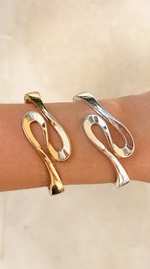 That extra edge your look is missing.✨ Shop new accessory arrivals now. #sachadrake | Sacha Drake
