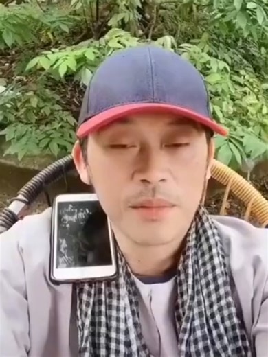 Discover Hoài Linh's Early Life Journey