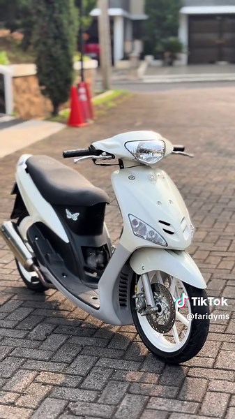 Achieve a Clean Look with Mio Sporty Products