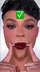 viral lips hack?!#lipstickhacks#trending #reelsindia#viral#hype#makeup #youtubeshorts #viralshorts