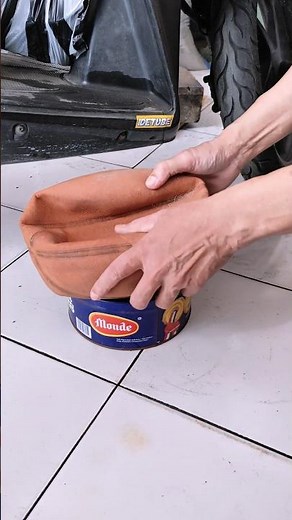 How to Lift a Motorcycle Without Special Tools