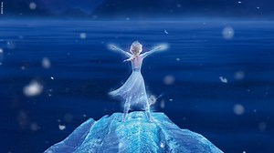 Estos nuevos promocionales de #Frozen2 te dejarán helado, ¡no dejes que te los ganen y ven por ellos antes de que se acaben! | Cinépolis