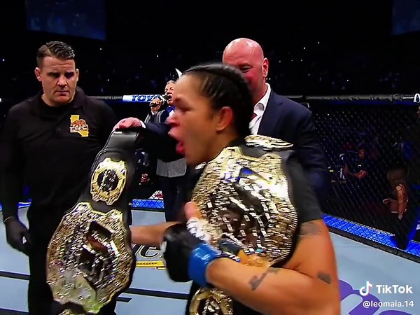Cyborg vs Nunes: A UFC Highlight Showdown