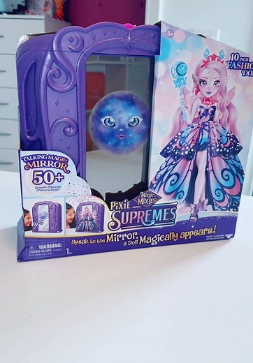 Unboxing the Magic Mixie Supremes Magic Mirror