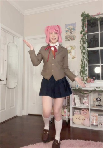 Natsuki chip stack #cosplay #dokidoki #ddlc #natsuki #rickandmorty | natsuki