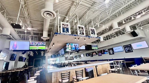 Cowboys legend Michael Irvin opens North Texas sports bar and restaurant