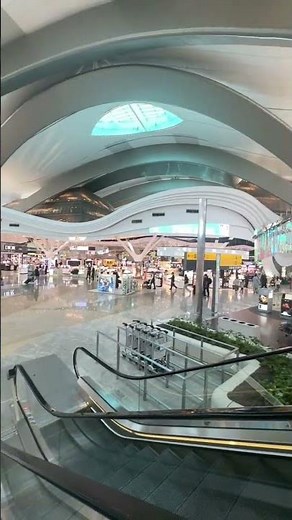 ✈️ Inside Abu Dhabi's Stunning Zayed International Airport | World's Most Luxurious Airport