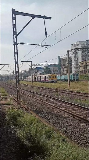 Old Mumbai local train at Kurla station. #OldLocal #KurlaStation #MumbaiLocal #MumbaiLocalTrain