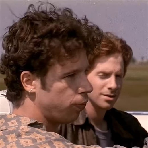 funny_movie_clip_1 on Instagram: "@moviezclip.1 🎬 Movie Name: Idle Hands (1997) ☀️ Genre: Horror / Comedy ⏳ Movie Length: 1 hour 32 minutes 🌟 IMDb Rating: 6.2/10 ☀️ Where to Watch: You can find it streaming on Paramount+ or available for rent/purchase on platforms like Amazon Prime Video, Apple TV, and Google Play Movies. Explanation: The movie follows Anton Tobias (played by Devon Sawa), a lazy stoner whose right hand becomes possessed by a murderous force and starts killing people against hi