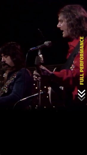 “Hey Mr Tambourine Man, play a song for me” 🎶Watch The Byrds live on The Midnight Special NOW: https://youtu.be/Dx2N02dcnes?si=rcYukgc30JGdvlpe #themidnightspecial #thebyrds #tambourineman | Burt Sugarman’s The Midnight Special