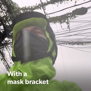 Decathlon Cycling Anti-Pollution Mask Review This is the 3rd and last of the initial set of products I was lent by Decathlon Philippines Pasig to review. What I liked with this mask is its ingenious earloop neck strap combo. The earloop is adjustable, and the same strap can be used over your neck. No need for a separate cord strap / neck holder. Unfortunately there’s a major inherent flaw; it’s hard to breathe while cycling with the mask on. I’ve tried many masks while biking ever since we’ve ha