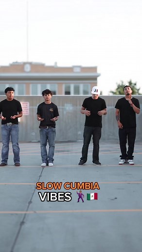 Slow Cumbia Dance Moves | Grupo Frontera Yaritza