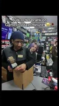 Bulk order prank on GameStop last minute😭🥀 #gamestop #fypシ #funnyprank #viral