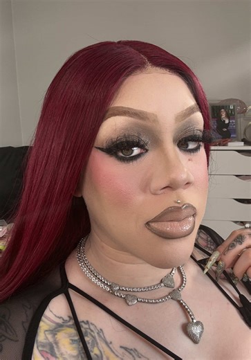 Get UNLAZY with Morphe’s Platinum Bombshell Makeup Tutorial