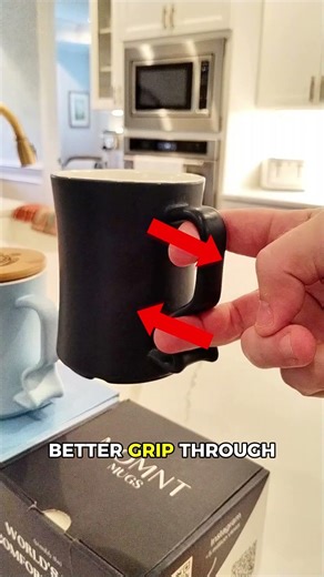 This simple change helps avoid tilting, burns, and pain points with coffee mugs