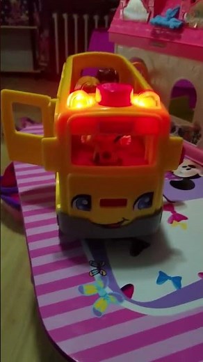 Discover the FUN with Little People | SCHOOL BUS PLAYTIME