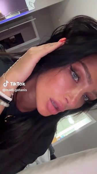 madison (@madi.gatanis)’s videos with original sound - 𝖆𝖊𝖕𝖟𝖆𝖛𝖊
