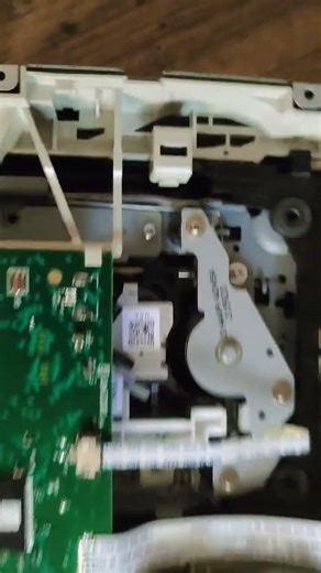 opening cpu and seeing what's inside it