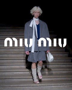 Watch the #MiuMiuFW22 fashion show presented by Miuccia Prada | Miu Miu