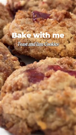 I saw these toast and jam cookies and immediately had to try them. They did not disappoint. Lungi (@Lungi’s always baking)was definitely cooking with this one 🍓🍞 If you make them: • Brown the butter carefully (don’t burn it) • Toast the bread until really golden for that flaky texture • Use a thicker jam • Make sure your blender can handle it Save this for your next cozy bake 🤍 #Baking #cookies #FoodTok #BakeWithMe #bakingtok