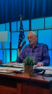 Make Bandit Signs As Simple As Possible ✅ The main goal of a bandit sign is to get them to call you! That's how all of your marketing should be. Focus on getting the phone ringing, not on getting them to find your website. Want to learn more about generating leads? Click the link in my bio. #RealEstate #Investing #Entrepreneur #RonLeGrand | Ron LeGrand
