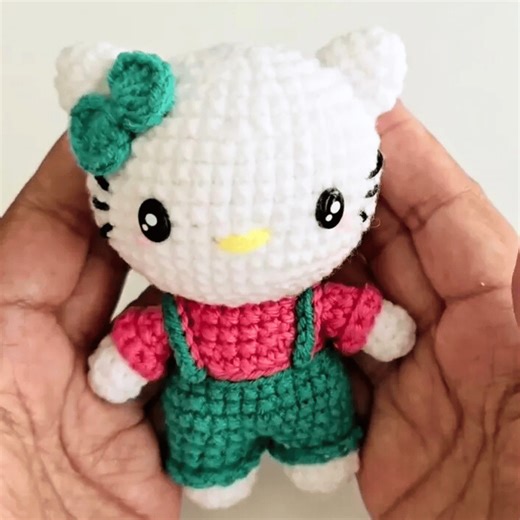 Free Crochet Hello Kitty Amigurumi Pattern That Kids Adore